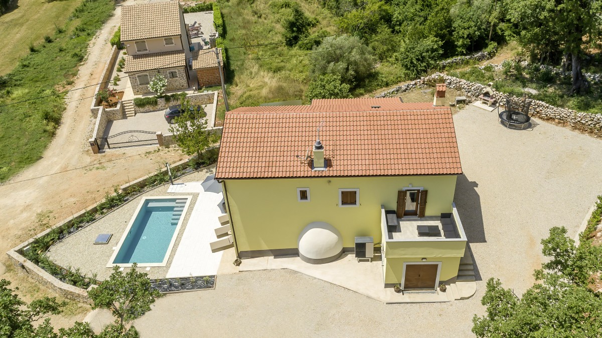 Villa Tosh in Risika / Kvarner Region - I.D. Riva Tours