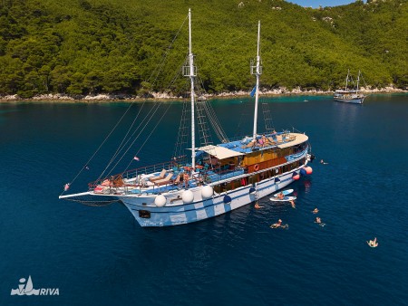 MS Otac Ivan