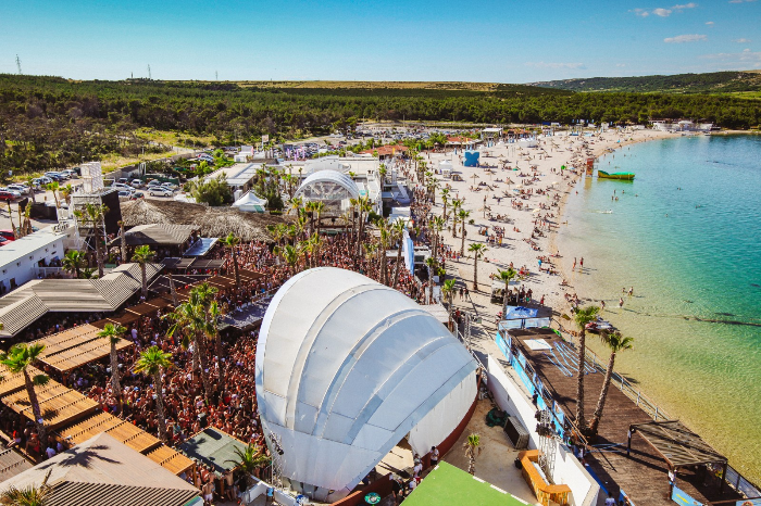 Papaya Club In Zrce Insel Pag I D Riva Tours