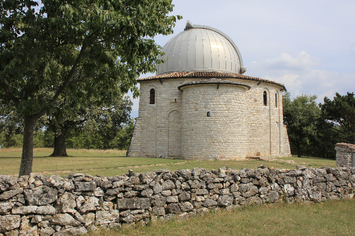 Sternwarte Tičan in Višnjan